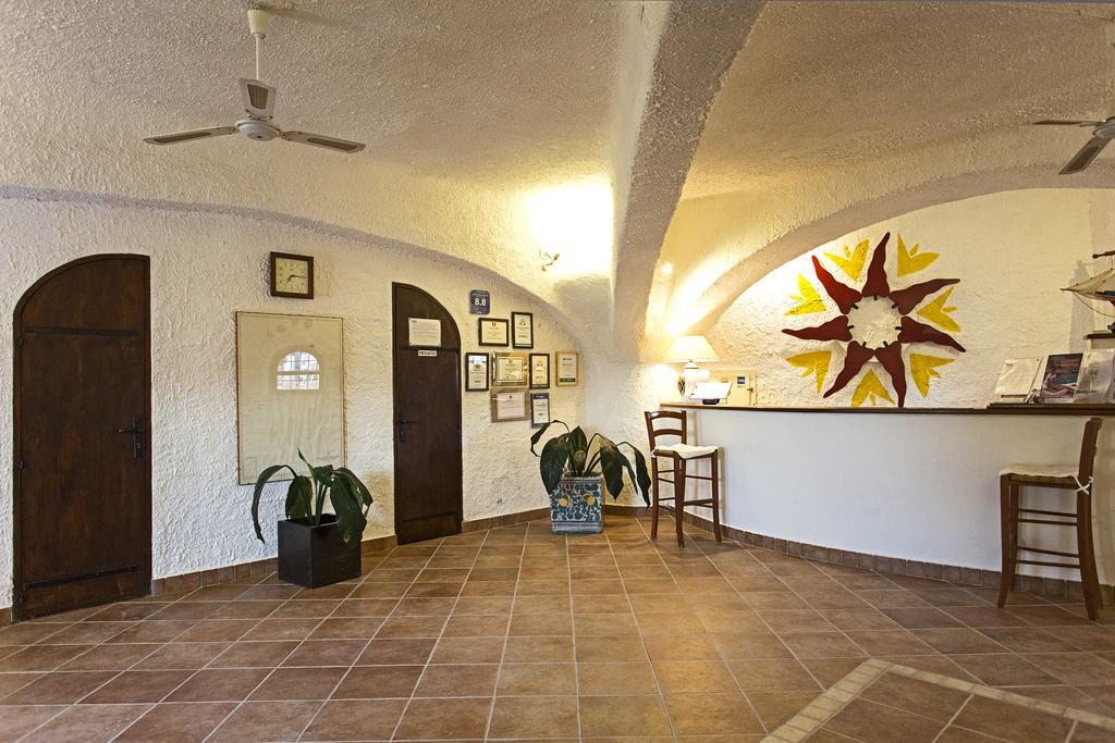 فندق I Dammusi Di Borgo Cala Creta لامبيدوزا المظهر الخارجي الصورة
